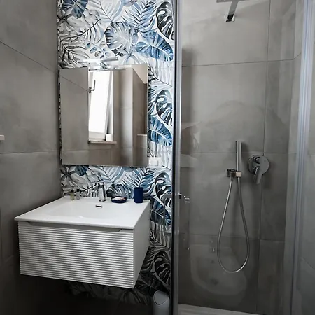 Dimora Domitia - Aparthotel Mondragone