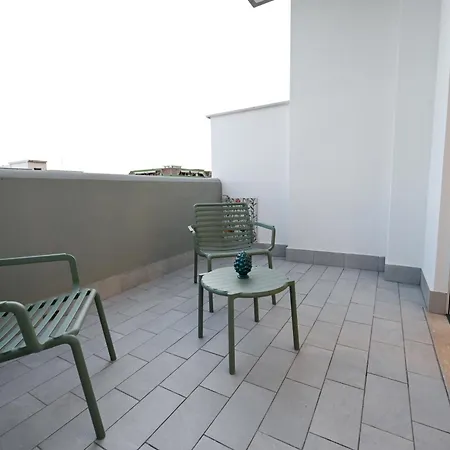 Dimora Domitia - Aparthotel Mondragone