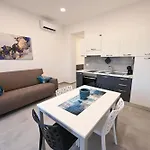Hotel apartamentowy Dimora Domitia - 4*