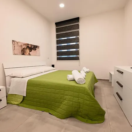 Dimora Domitia - Aparthotel Mondragone