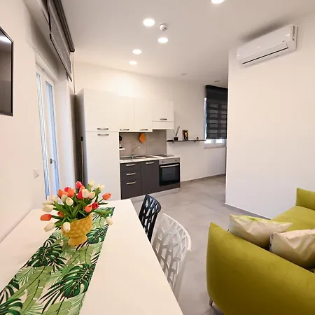 Aparthotel Dimora Domitia -