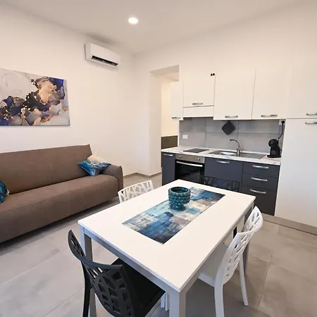 Aparthotel Dimora Domitia - 4*
